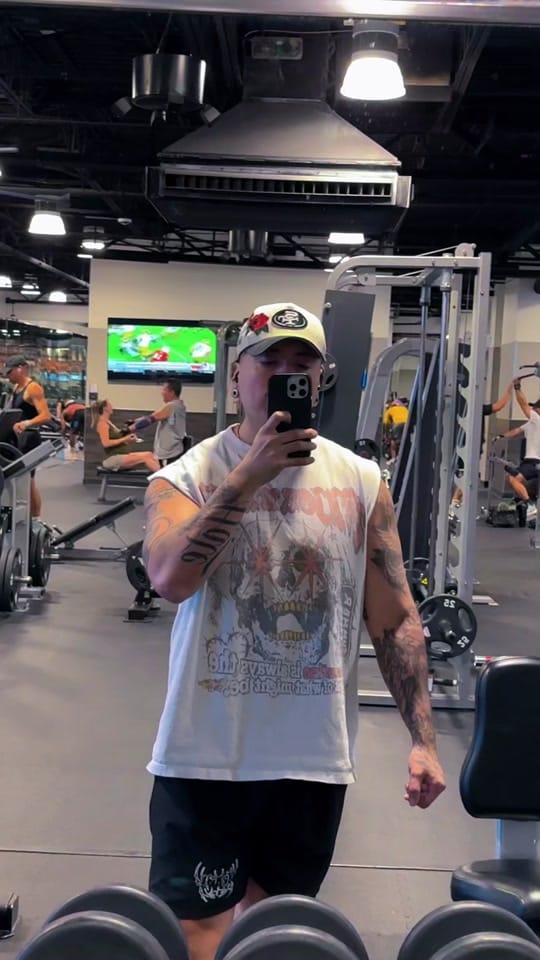 Post 2 by rawdriswitchlanez on TikTok (video)