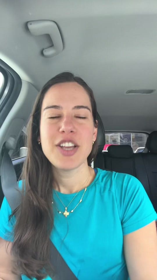 Post 5 by Sofia Vegas on TikTok (video)