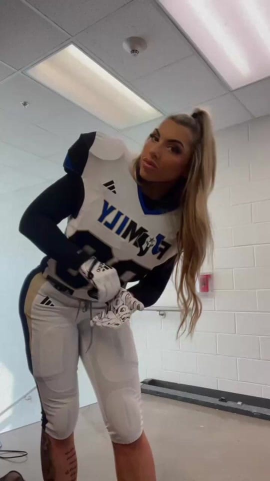 Post 6 by Jarrah Floyde on TikTok (video)