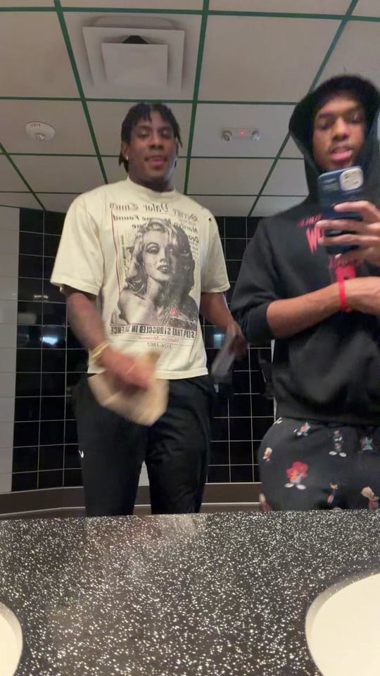 Post 6 by Justin on TikTok (video)