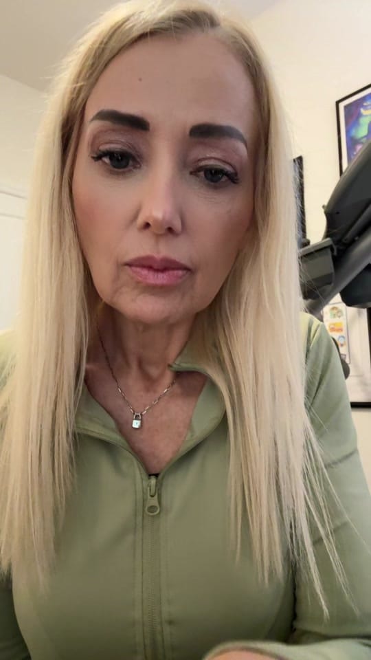 Post 9 by Lorispug💗 on TikTok (video)