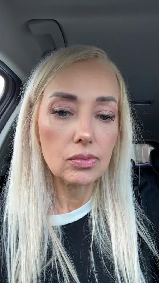 Post 2 by Lorispug💗 on TikTok (video)