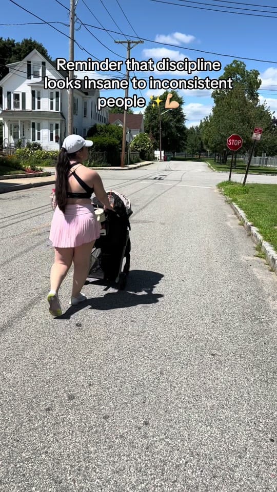 Post 7 by Arielle on TikTok (video)