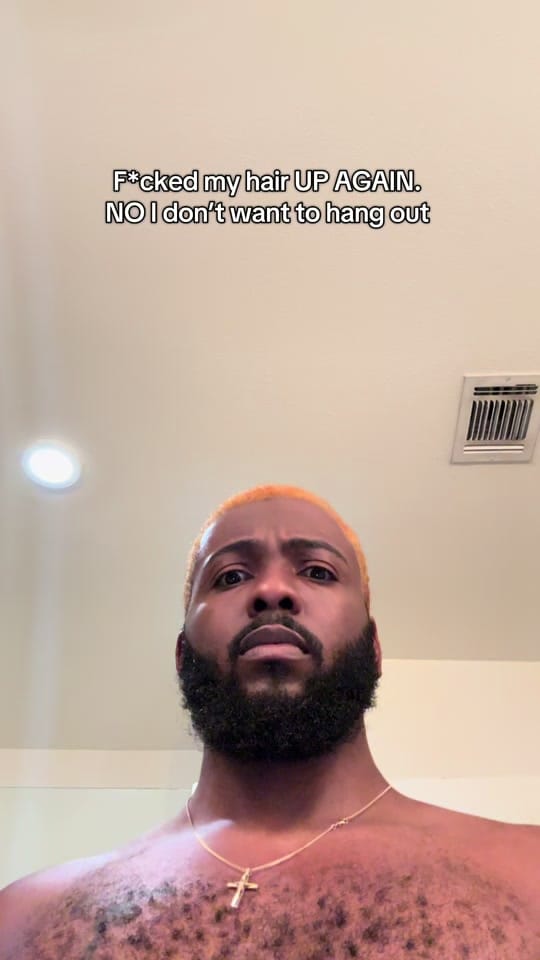 Post 4 by Jon The SkincareBRO on TikTok (video)