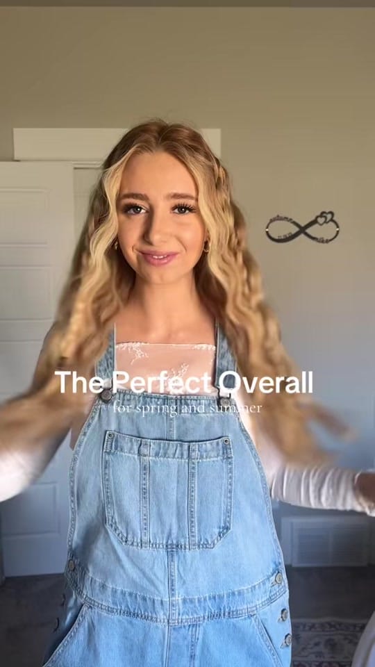 Post 4 by Autumn | Wedding Photographer on TikTok (video)