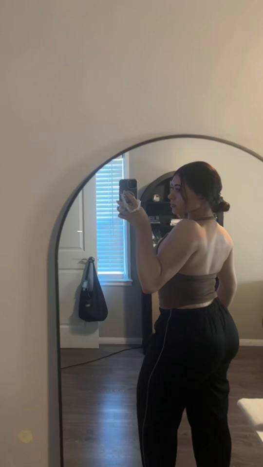Post 3 by neyyyy🌷🤍 on TikTok (video)