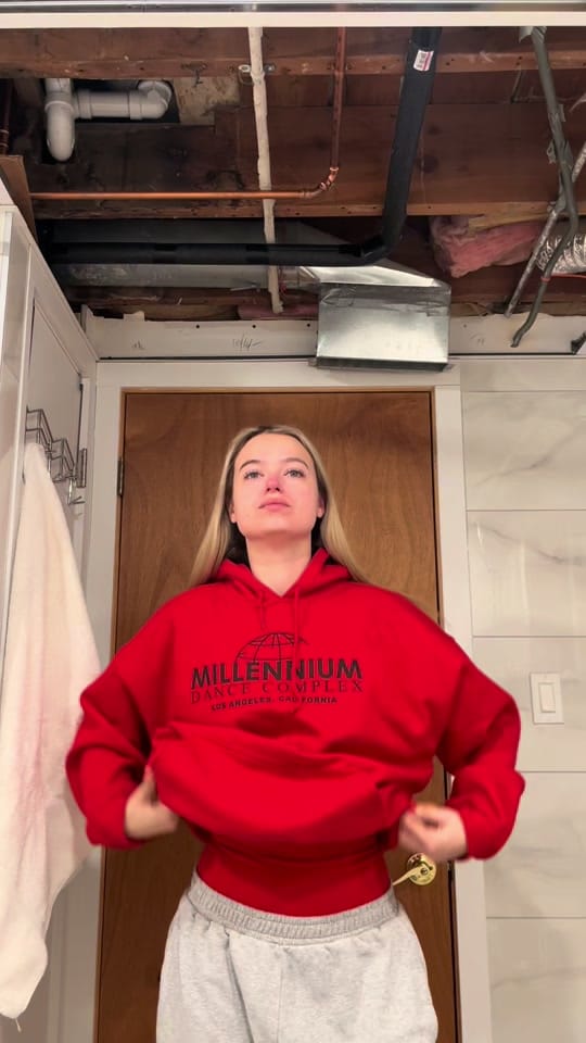 Post 5 by Rachel on TikTok (video)