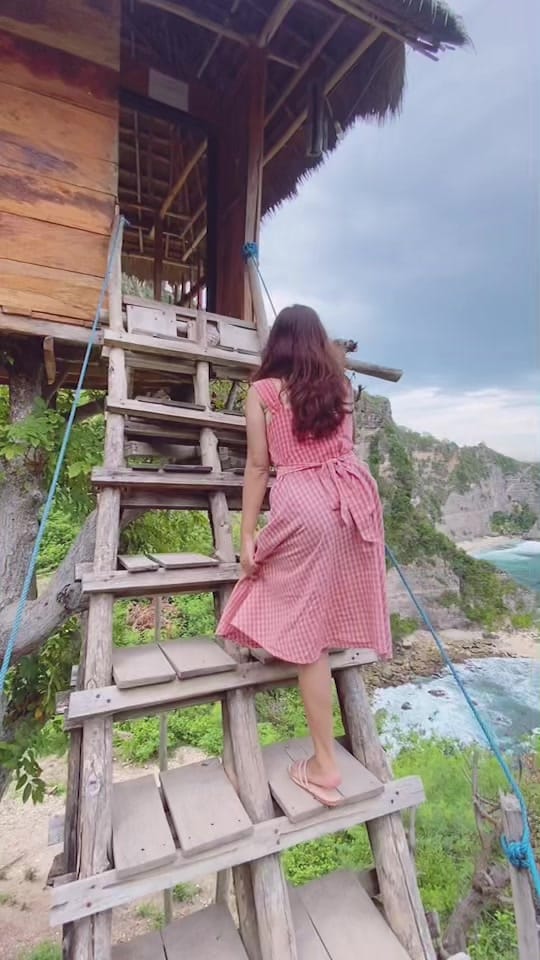 Post 10 by nusa penida tour on TikTok (video)