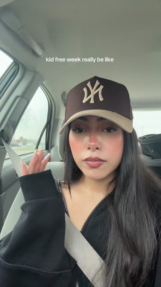 Post 2 by alondra rubey on TikTok (video)