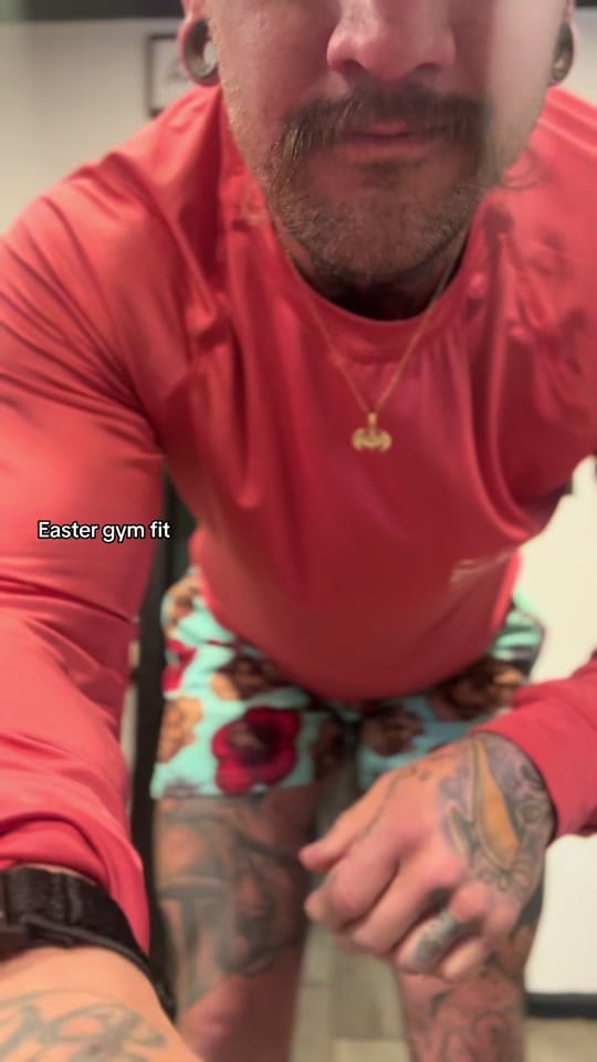 Post 6 by boom_boom2 on TikTok (video)