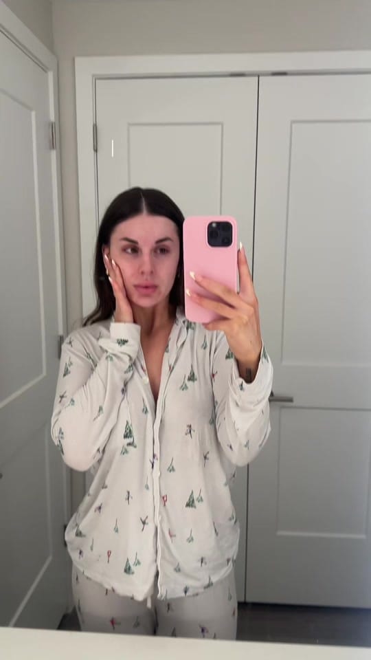 Post 3 by Desre | Women’s Fitness Coach on TikTok (video)