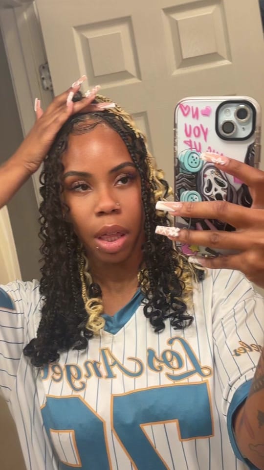 Post 6 by iambreakie on TikTok (video)