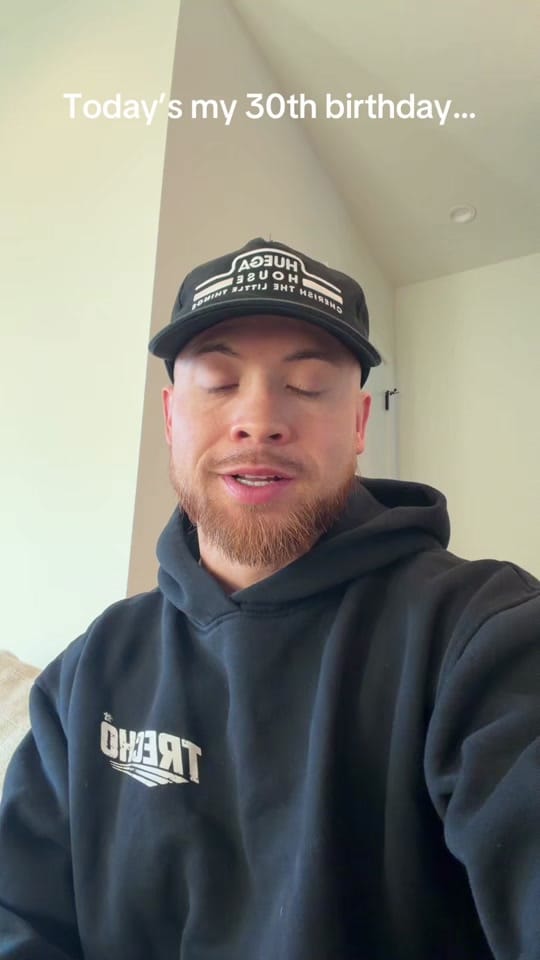 Post 1 by Collin Bailey on TikTok (video)