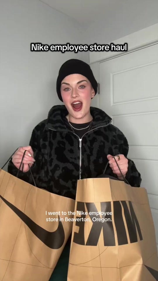 Post 8 by Angela Bright on TikTok (video)