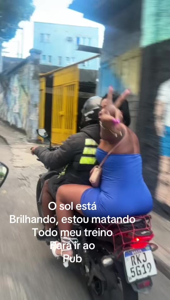 Post 6 by Bragaelianeoficial on TikTok (video)