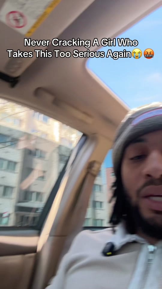 Post 8 by Von2xReviews on TikTok (video)