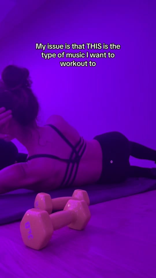 Post 9 by Riley on TikTok (video)