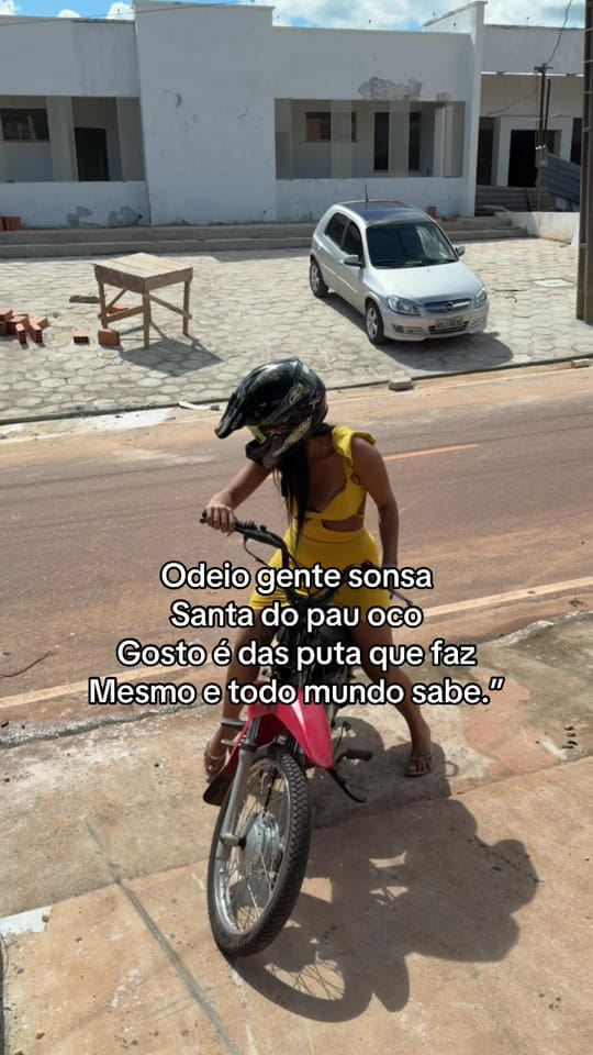 Post 2 by Karolayne MUSA 🏋️‍♀️ on TikTok (video)