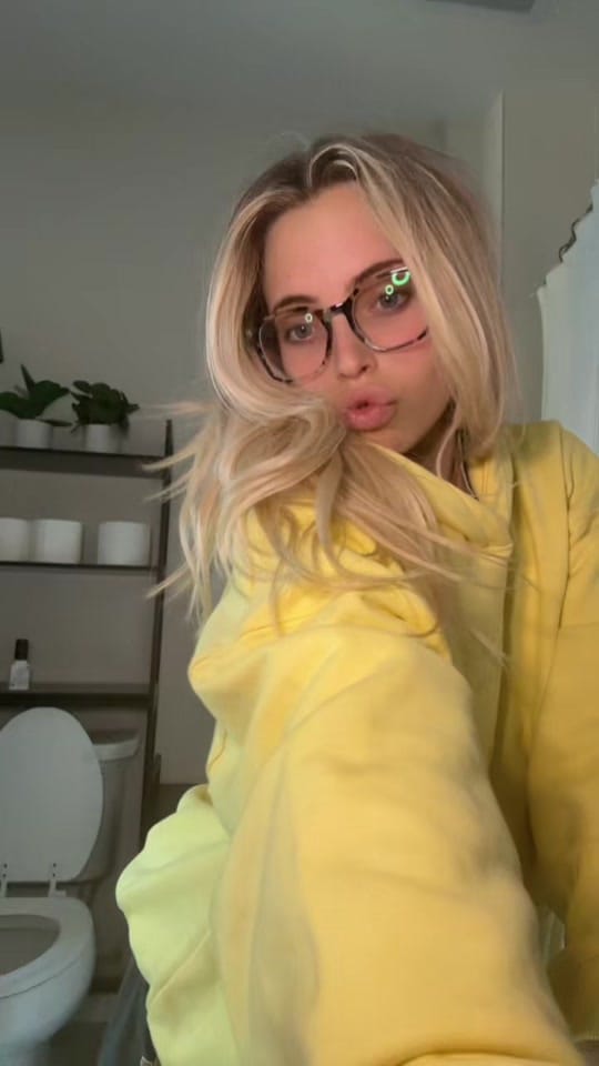 Post 7 by anna on TikTok (video)