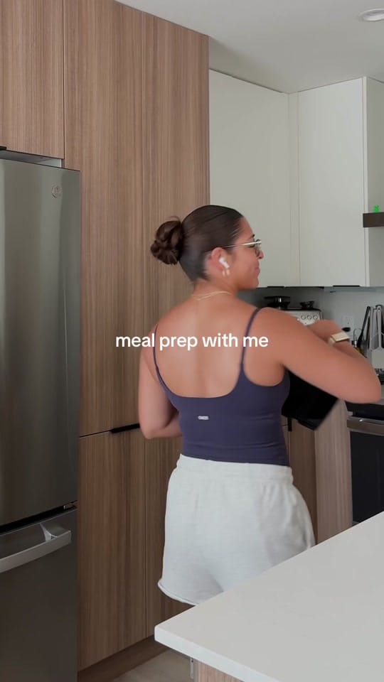 Post 9 by Leslie Vallecillo on TikTok (video)
