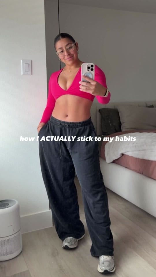 Post 2 by Leslie Vallecillo on TikTok (video)