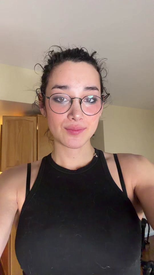 Post 3 by Aly 🖤💋 on TikTok (video)