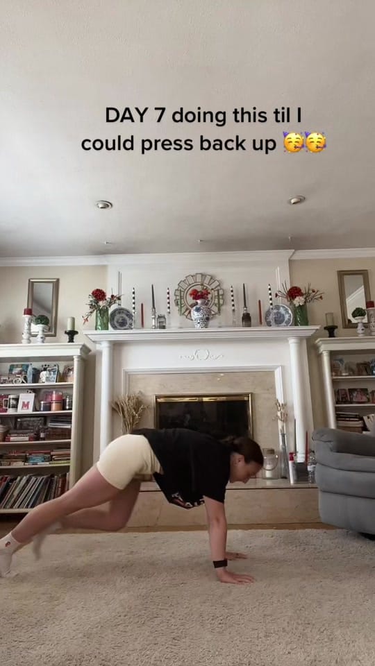 Post 10 by ROSIE 🍒 on TikTok (video)