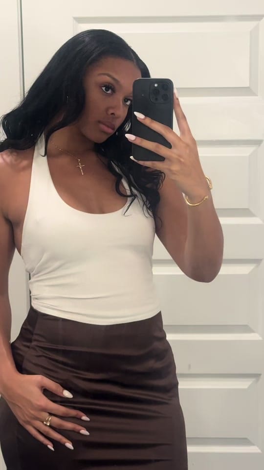 Post 5 by zoe alana on TikTok (video)