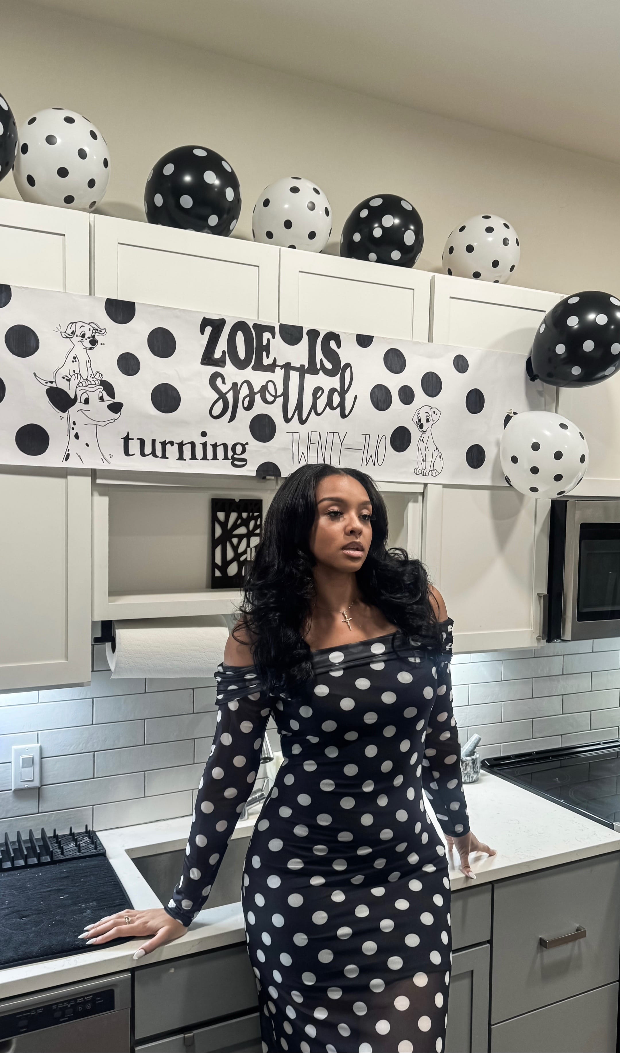 Post 1 by zoe alana on TikTok (video)