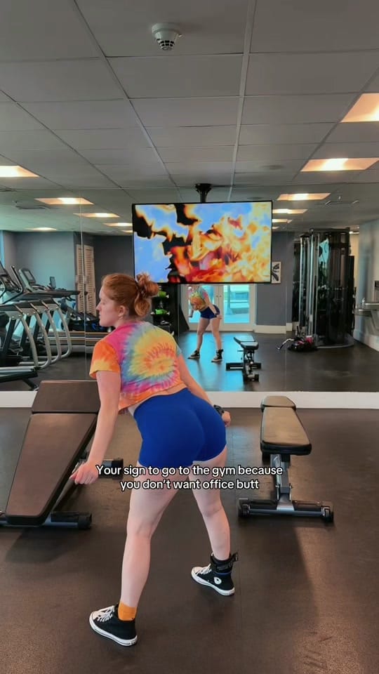 Post 5 by Alexandra on TikTok (video)