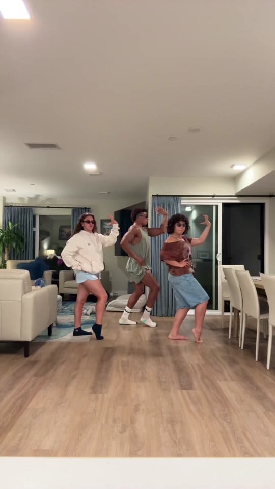 Post 9 by samuelphill on TikTok (video)