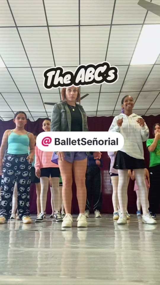 Post 2 by Spanish with Kerry on TikTok (video)