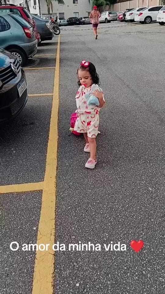 Post 1 by Renata R on TikTok (video)