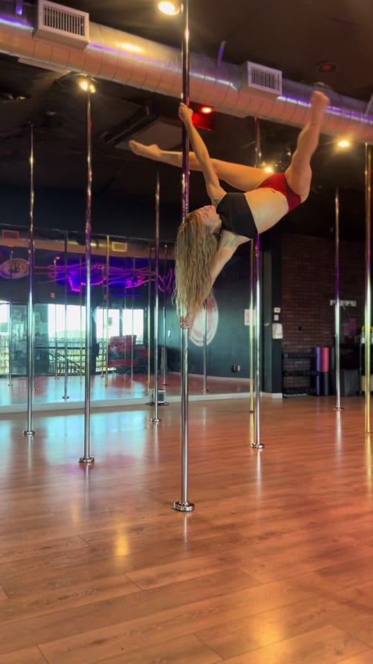 Post 3 by Energyash on TikTok (video)