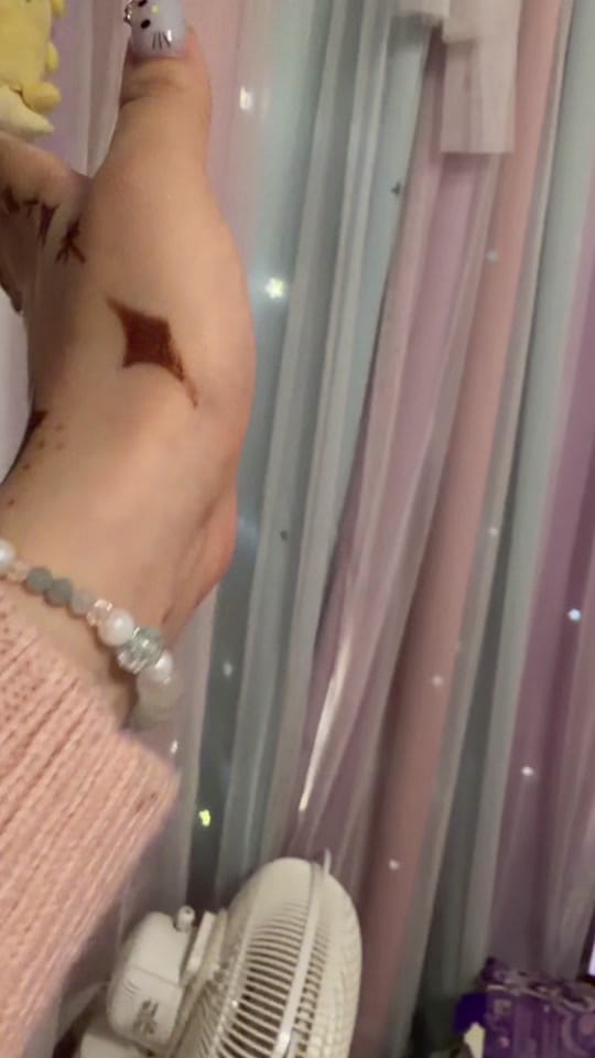 Post 2 by Nene on TikTok (video)