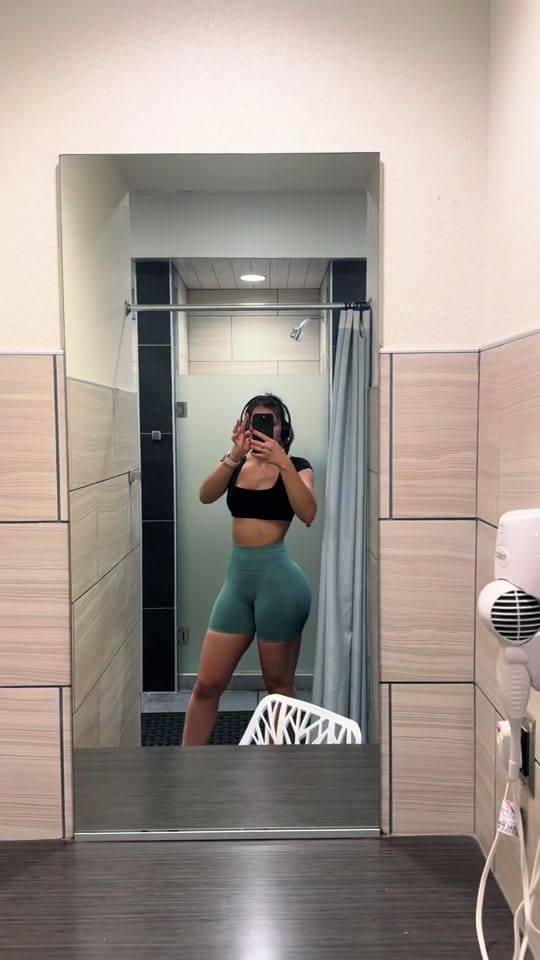 Post 4 by Ais.mtz on TikTok (video)