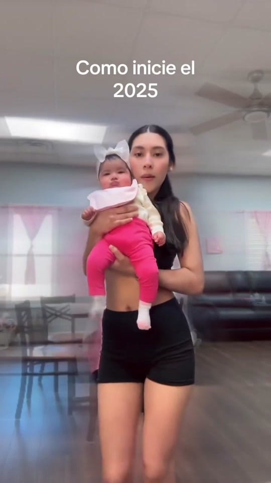 Post 10 by sharol_m2🍒 on TikTok (video)