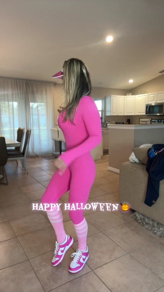 Post 8 by Lewannasellsluxury on TikTok (video)