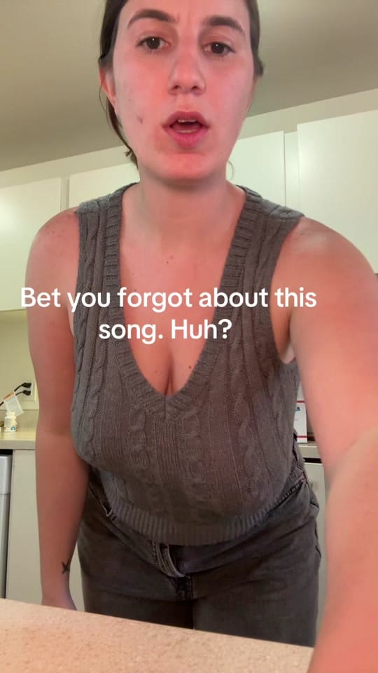 Post 4 by Cerina on TikTok (video)