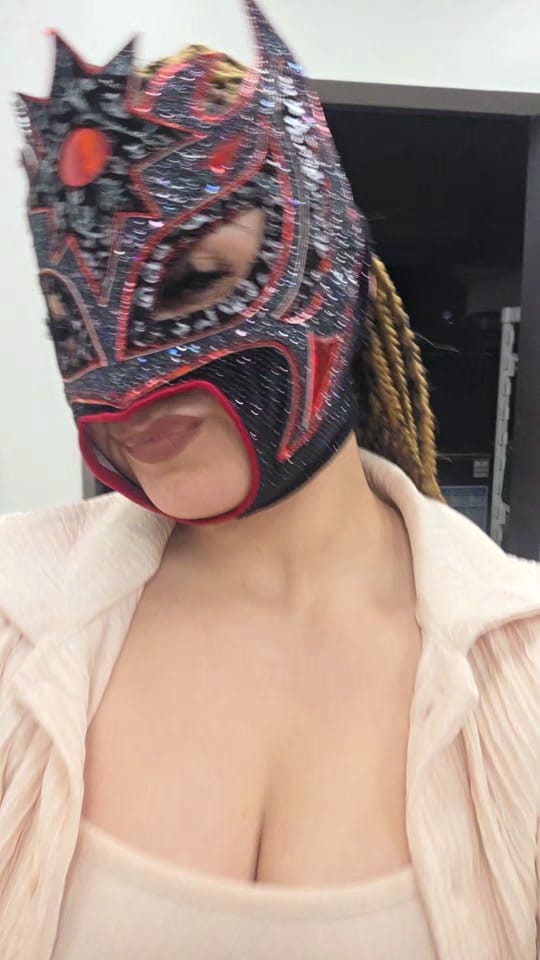 Post 1 by Datura on TikTok (video)