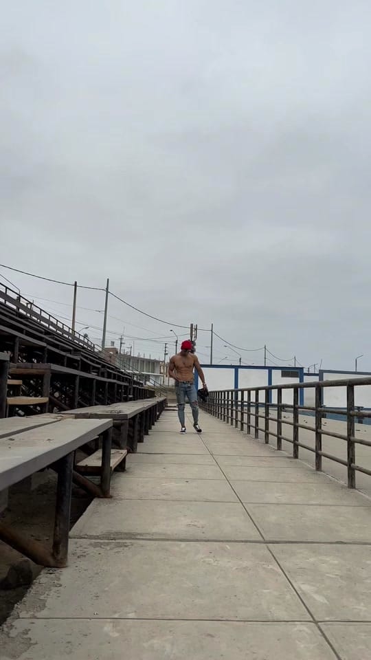 Post 1 by Giomar Medina🇵🇪🇺🇸🪖 on TikTok (video)