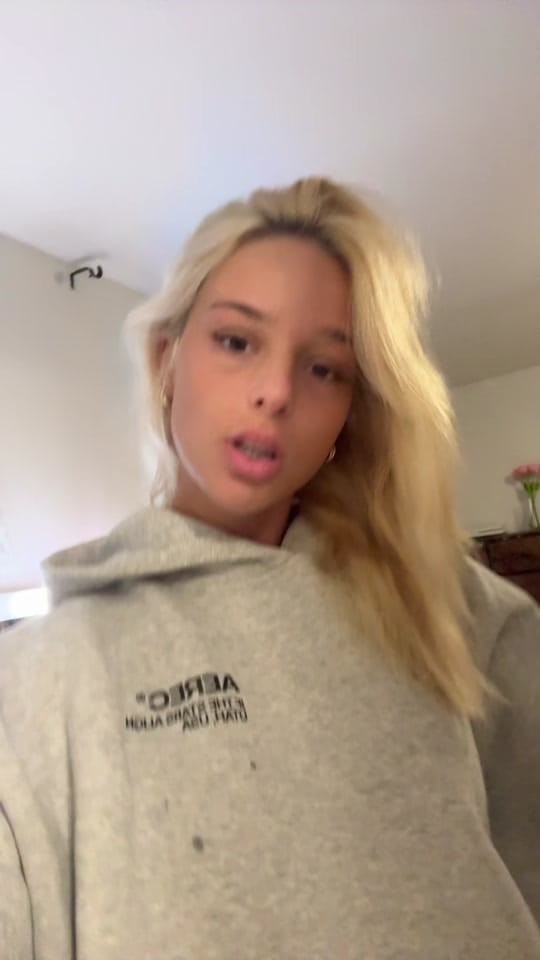 Post 4 by EMI on TikTok (video)