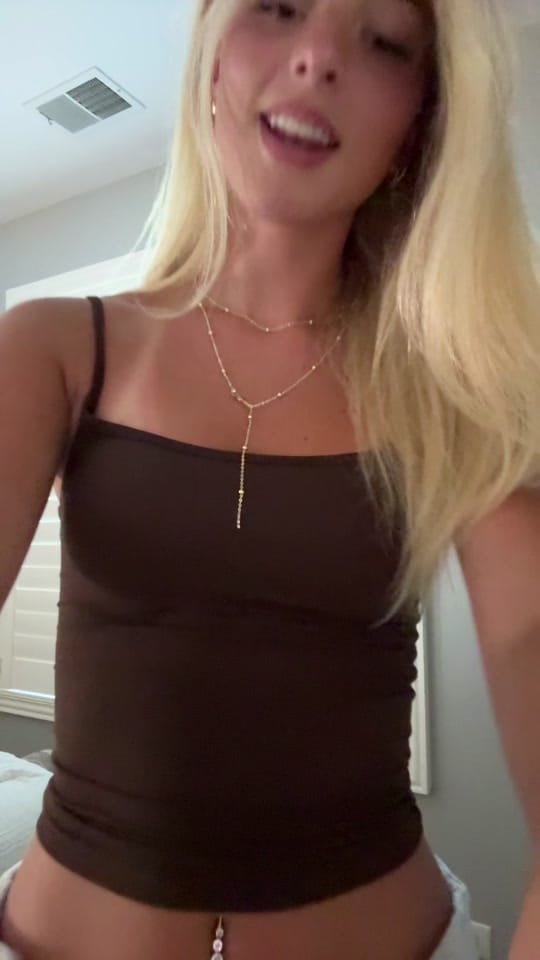 Post 10 by EMI on TikTok (video)