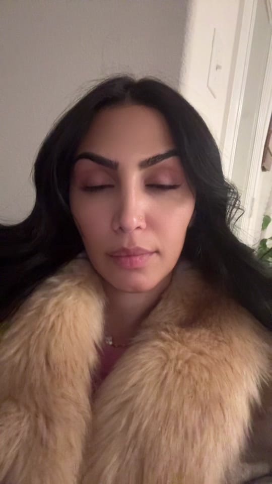 Post 2 by DaryaNela on TikTok (video)