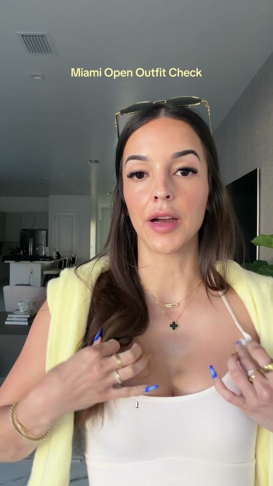 Post 6 by Jen M.| Miami Content Creator on TikTok (video)