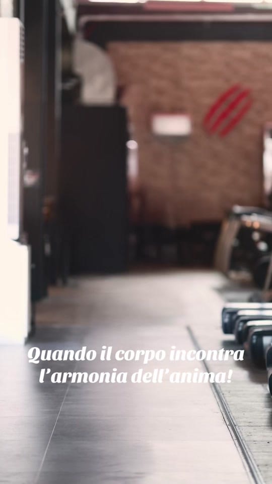 Post 6 by Curve & Motori on TikTok (video)