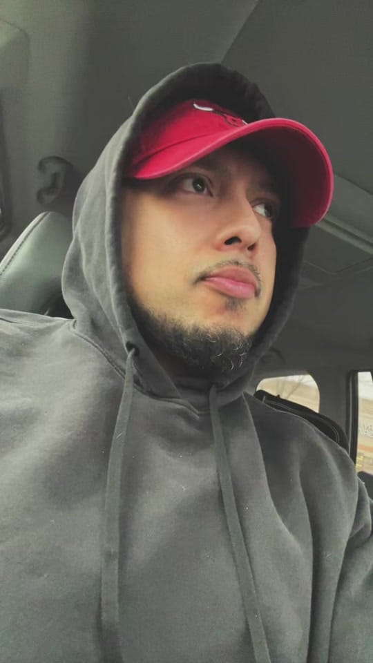 Post 6 by Erick Barraza on TikTok (video)