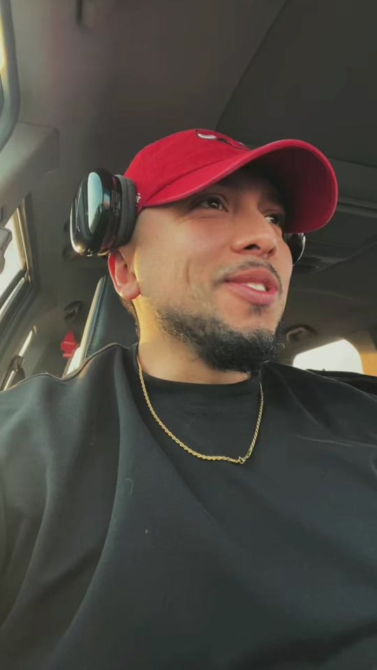 Post 7 by Erick Barraza on TikTok (video)