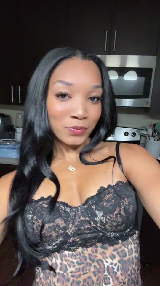 Post 10 by Bella on TikTok (video)
