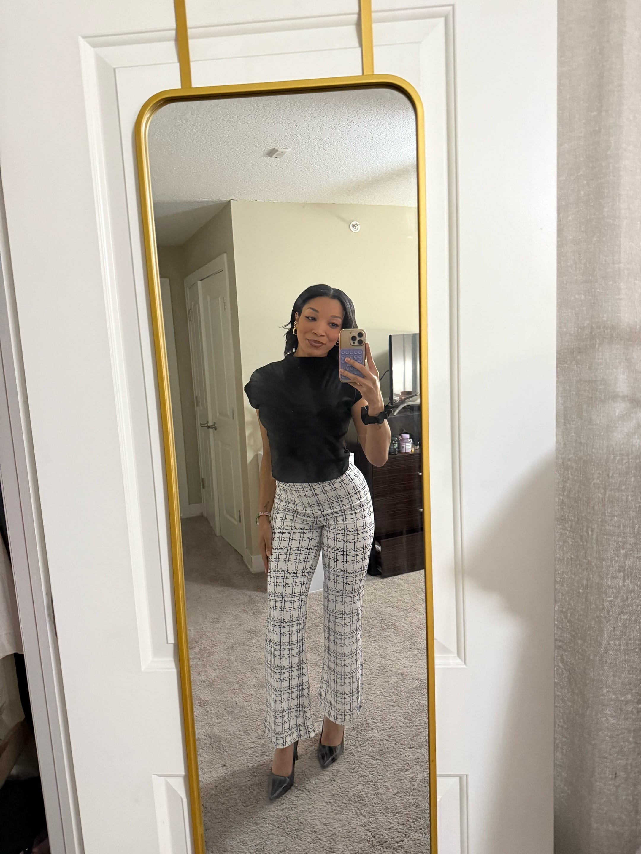 Post 5 by Bella on TikTok (video)